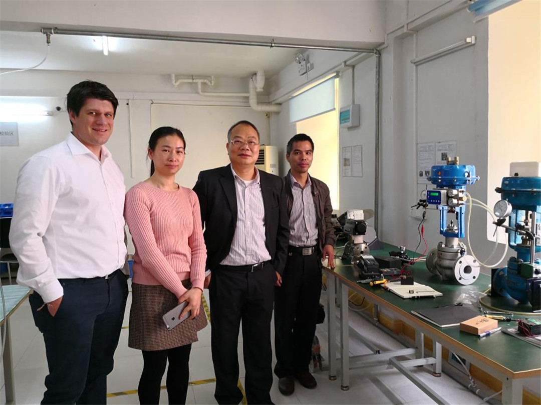 MORC and HOERBIGER jointly developed the world's first P13 piezoelectric valve control Smart Positioner and achieved complete success (1)